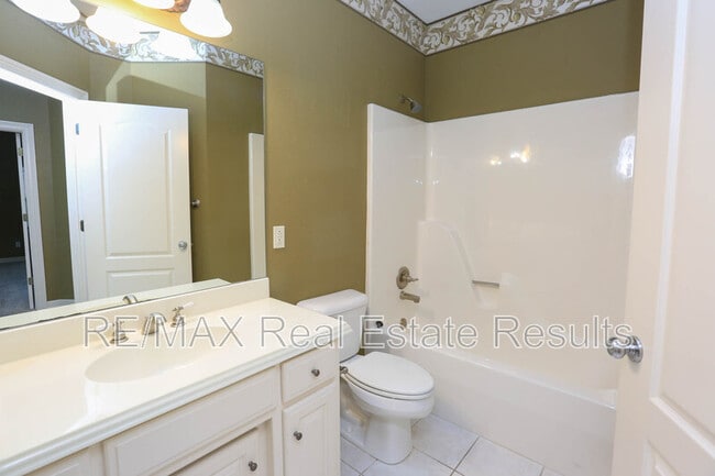 Building Photo - 5602 S Bent Tree Dr