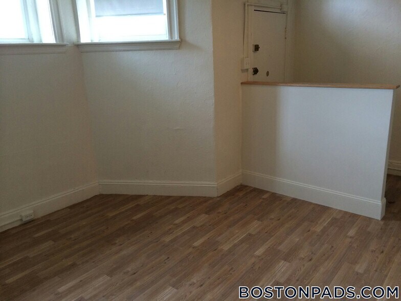 Building Photo - 1173 Boylston St