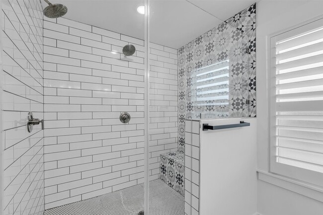 Building Photo - 2611 Ruth St