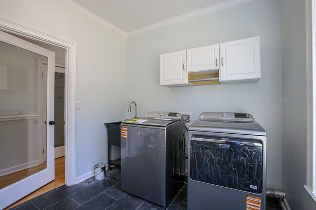 Building Photo - 1508 Mullis Rd