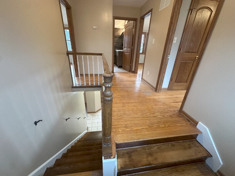 Building Photo - 604 Wilmot Ave