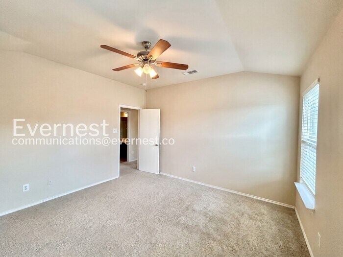 Building Photo - 7105 Cotton Seed Dr