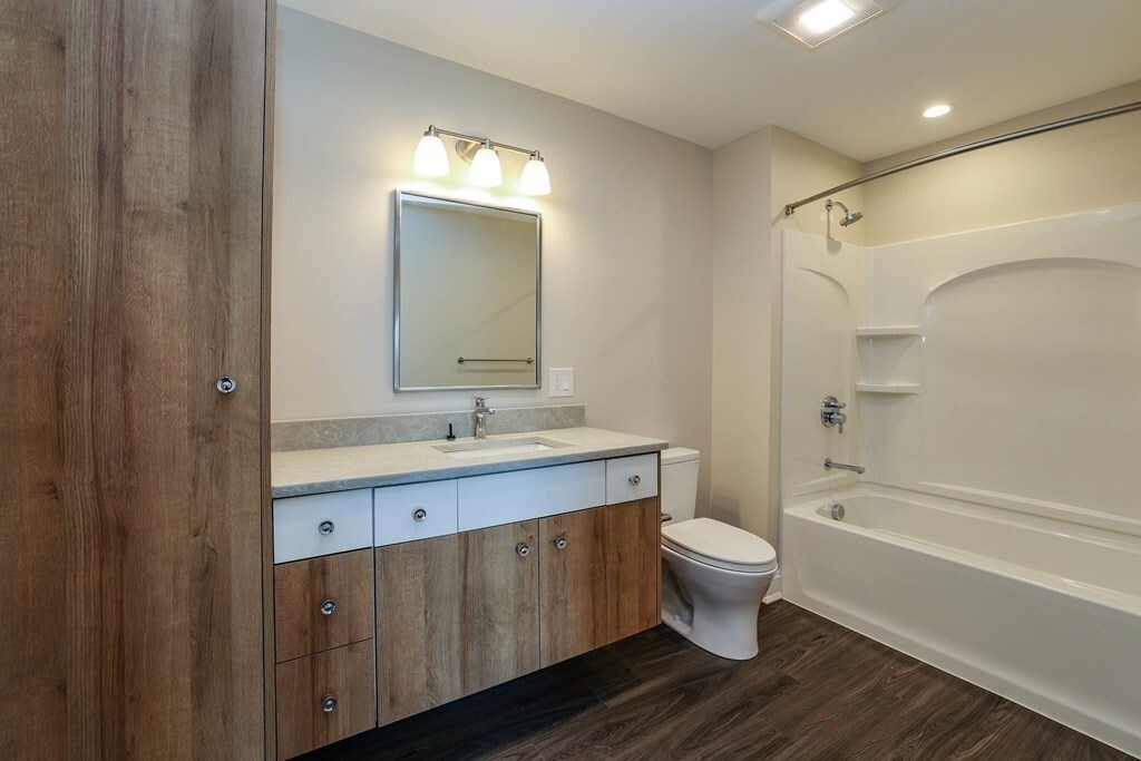 Building Photo - 760 Legacy Pl