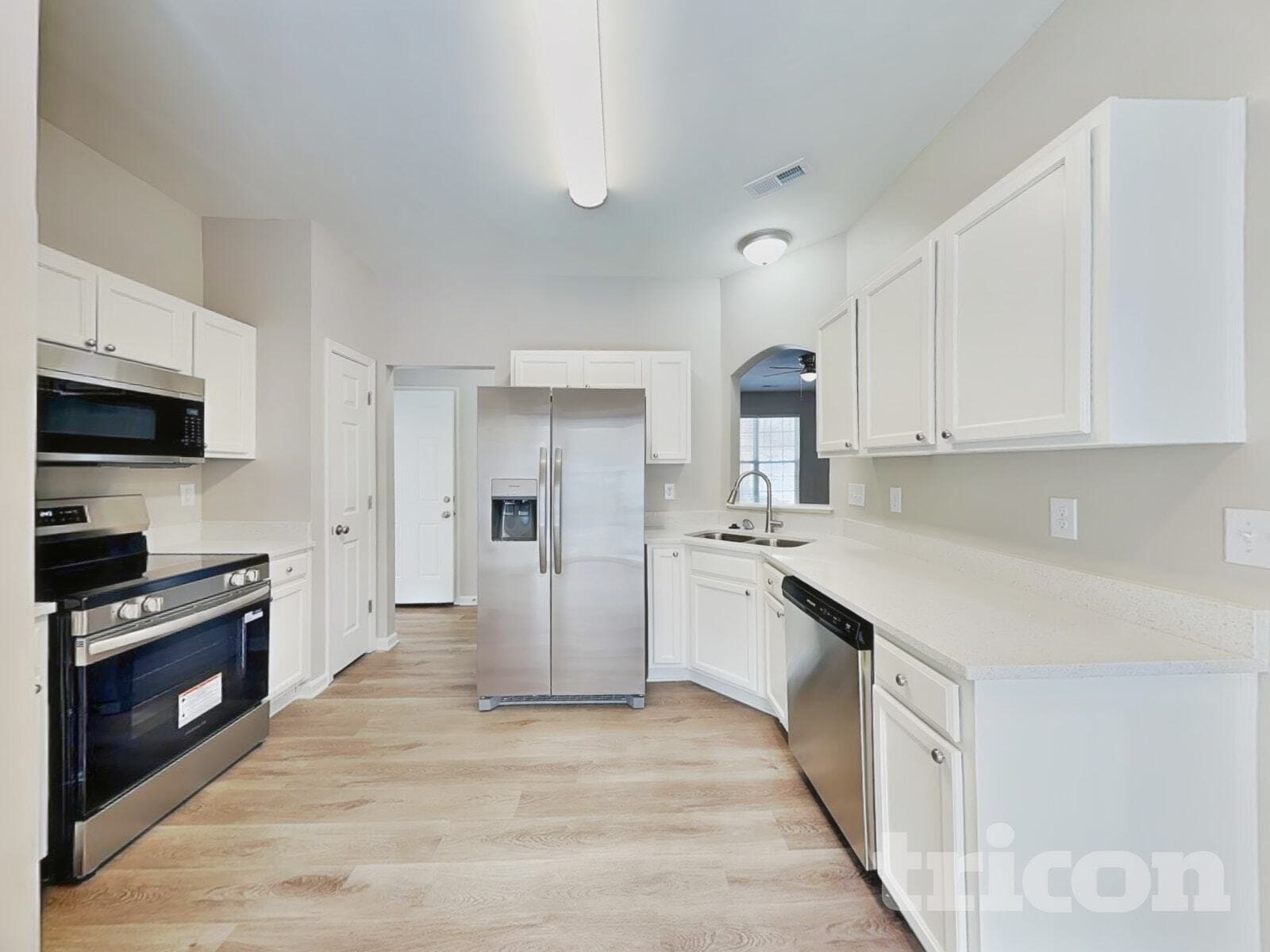 Building Photo - 8847 Twisted Pine Dr