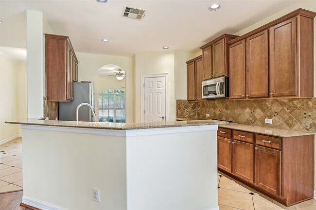 Building Photo - 3400 Volterra Cir
