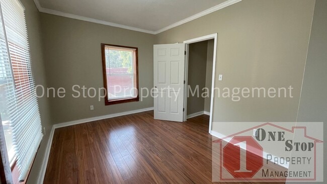 Building Photo - Beautiful 3 Bedroom 1 Bathroom Home in Kan...