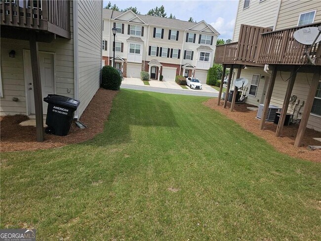 Building Photo - 6884 Slate Stone Way SE