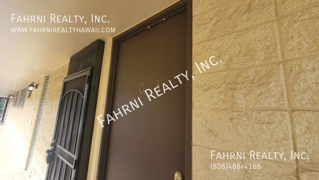 Building Photo - 95-2040 Waikalani Place E-503-
