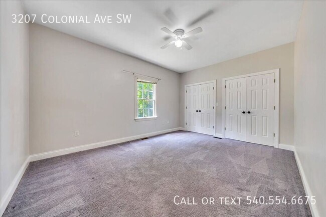 Building Photo - 3207 Colonial Ave SW