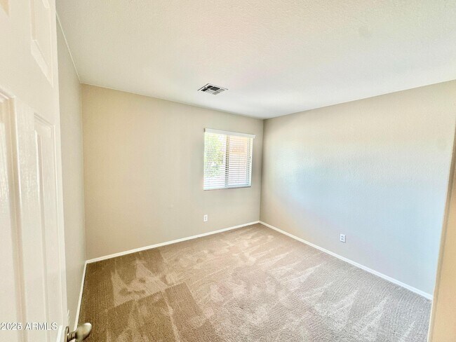 Building Photo - 12720 N 149th Ln