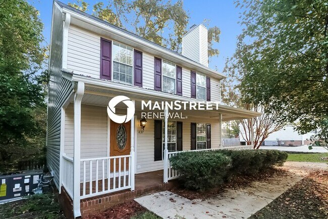 Building Photo - 3 Bedroom Pet-Friendly Home in Holly Springs, NC with Main Street Renewal
