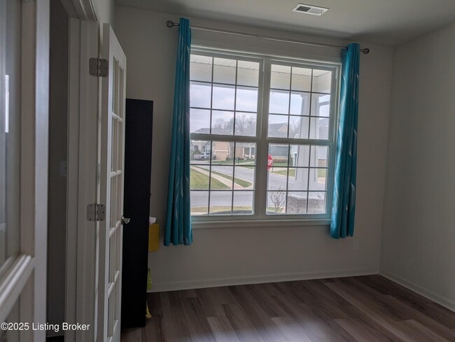 Building Photo - 2861 Hamilton Springs Dr