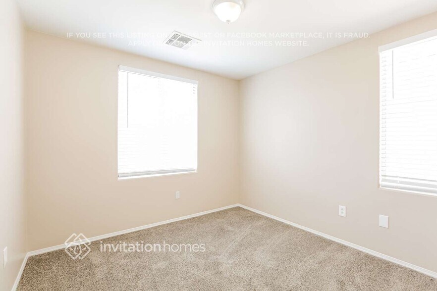 Building Photo - 6554 E Coronado Canyon Ave