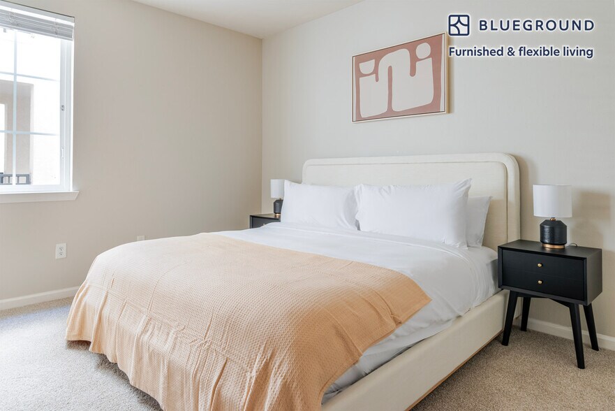 Building Photo - 700 Agnew Rd