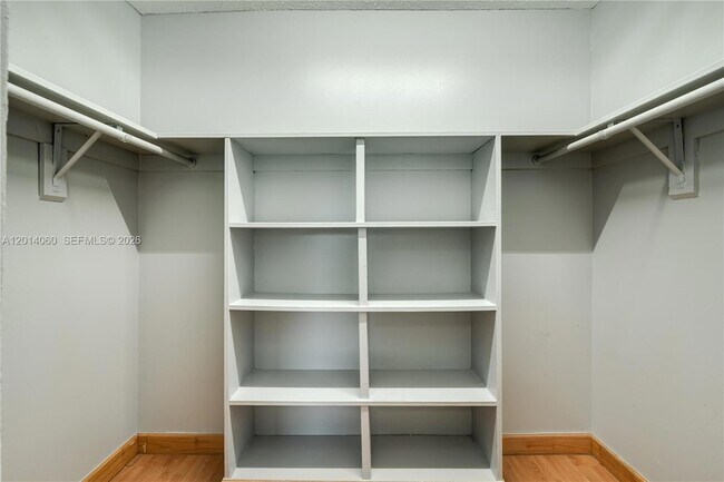 Building Photo - 6929 SW 110th Ave