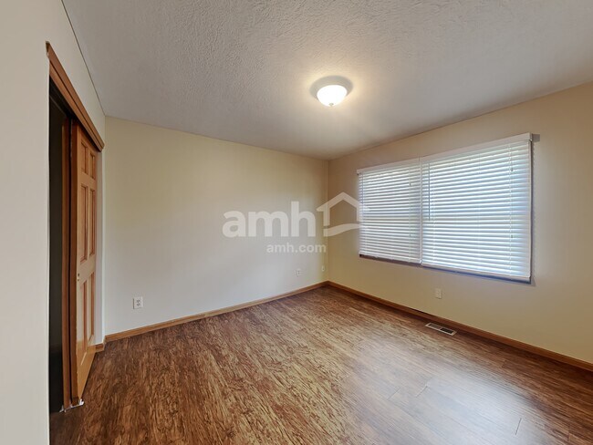 Building Photo - 1810 Penwood Pl