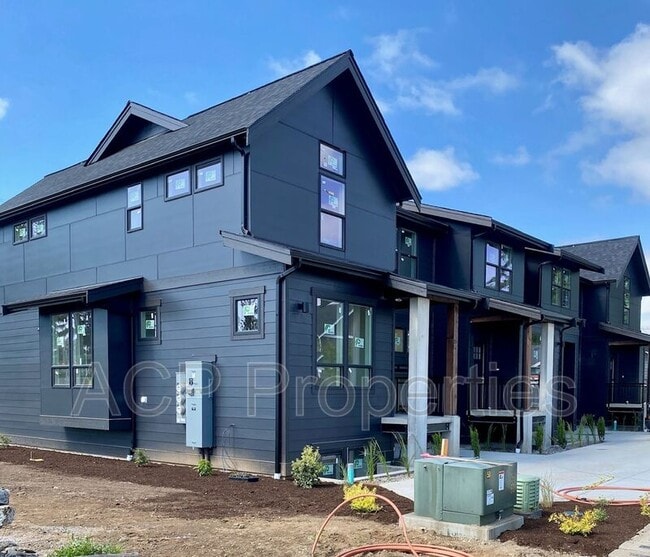 Building Photo - 1318 Bradley Ct