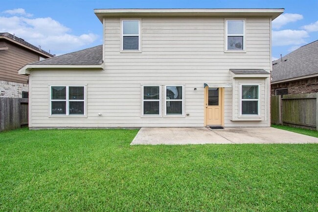 Building Photo - 2311 Langley Dr