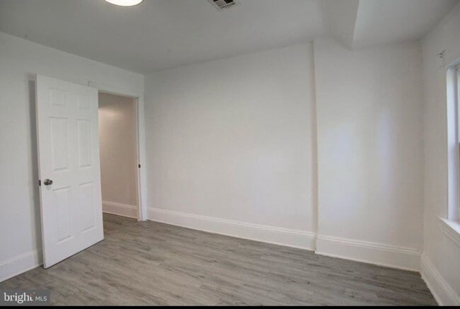 Building Photo - 23 Prospect St