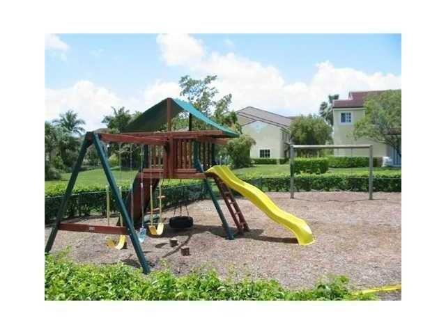 Building Photo - 110 Yacht Club Way