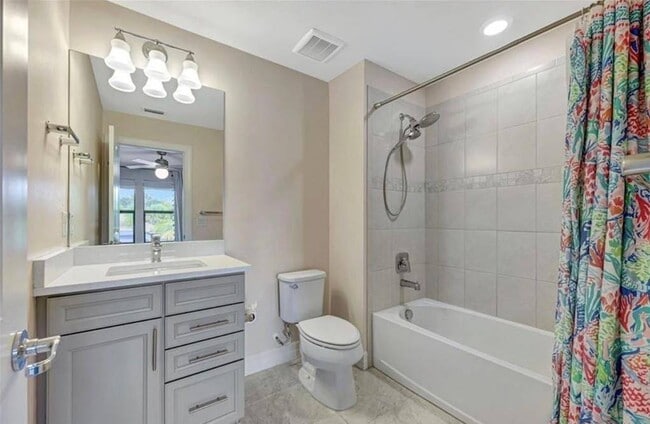 Building Photo - 7265 Wilton Dr N