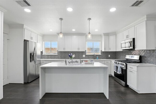 Building Photo - 9226 Kapri Ln