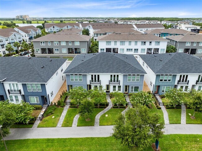 Building Photo - 8645 Tavistock Lakes Blvd