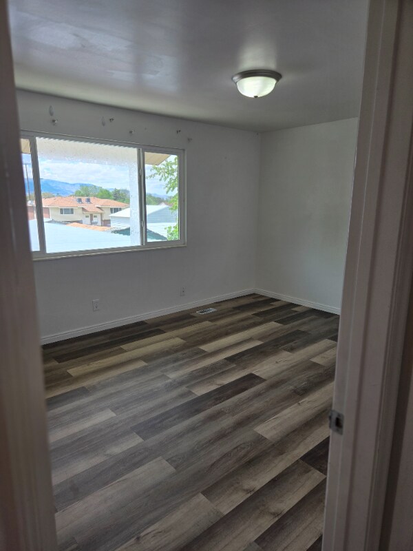 Building Photo - 311 N 100 E