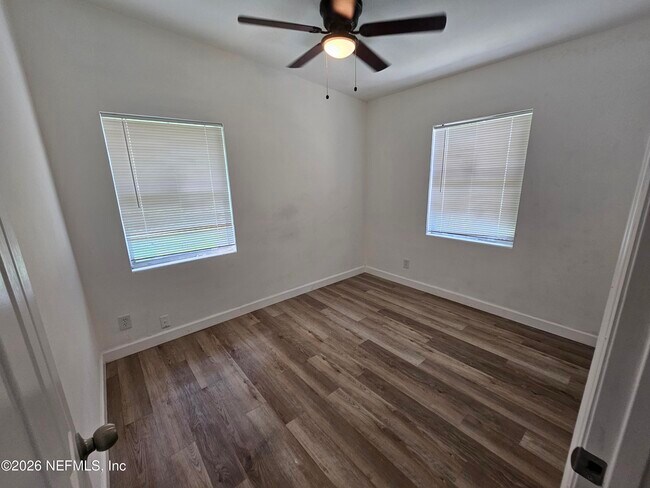 Building Photo - 2736 Lippia Rd