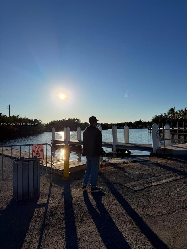 Building Photo - 1615 Harbor Dr