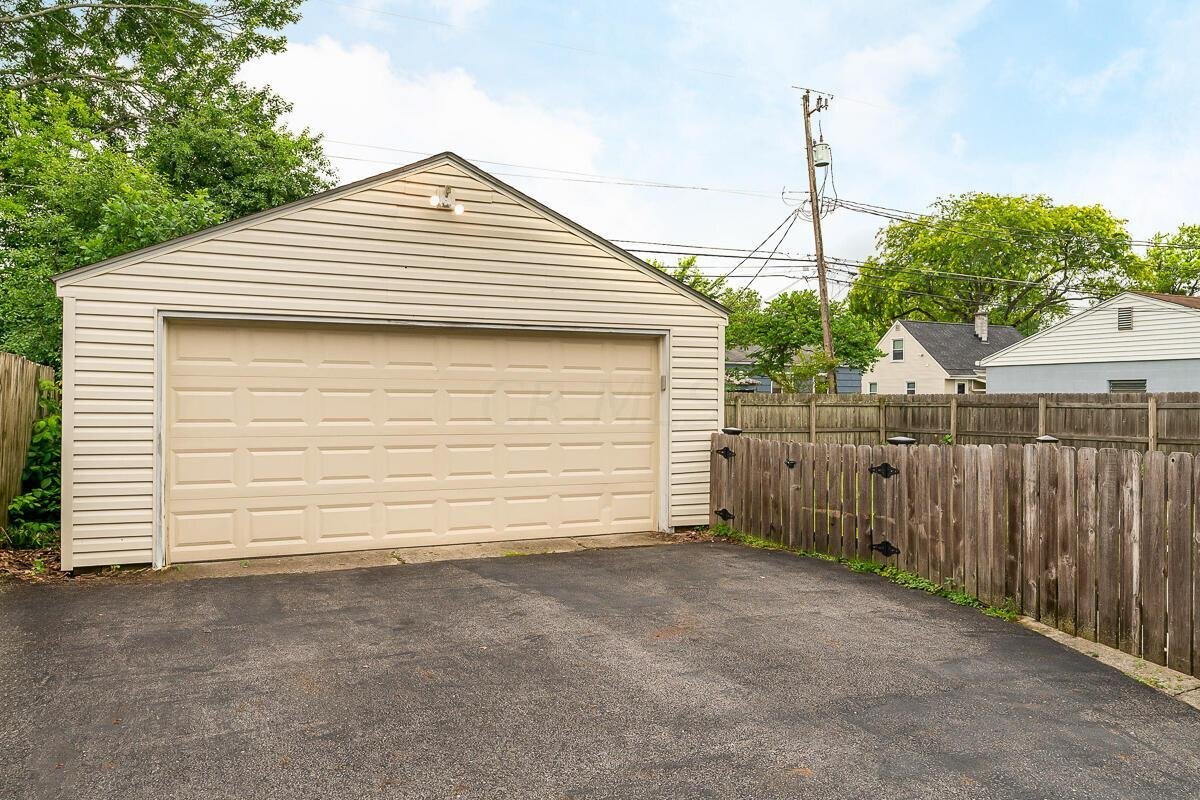Building Photo - 2519 Cranford Rd