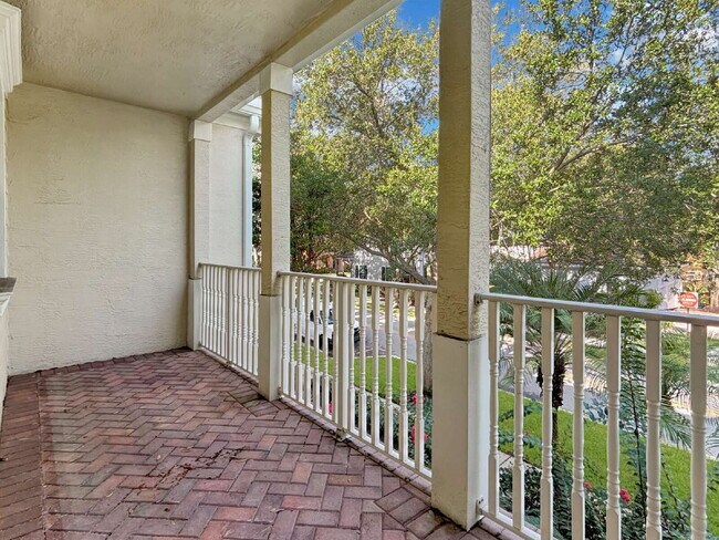 Building Photo - Well-Maintained 3-Bedroom Townhouse in Botanica | 1-Car Garage | Jupiter