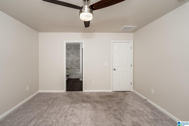 Building Photo - 145 Jonathan Dr