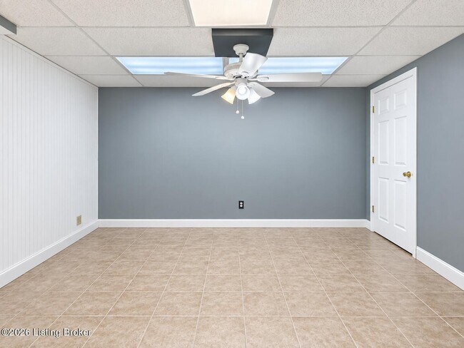 Building Photo - 113 Shelvis Ct