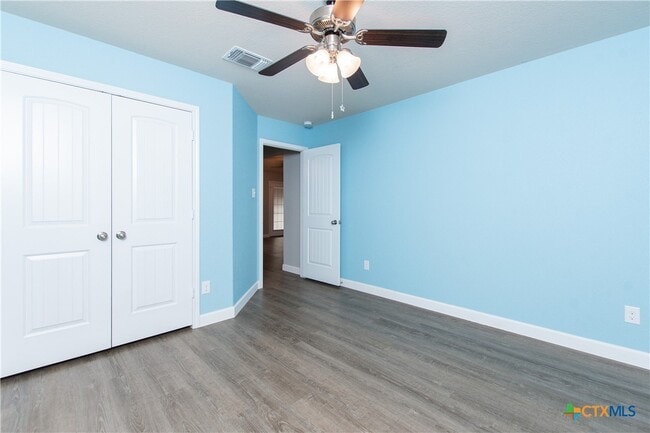 Building Photo - 5114 Dauphin Dr