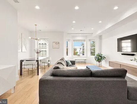Living room - 1230 Fairmont St NW