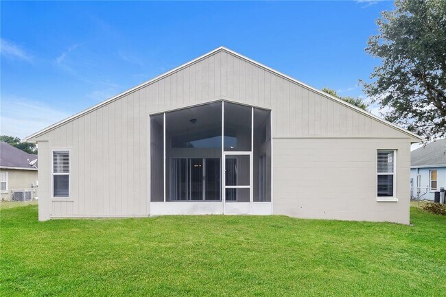 Building Photo - 110 Lindale St