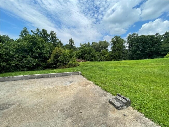 Building Photo - 2766 Bart Johnson Rd