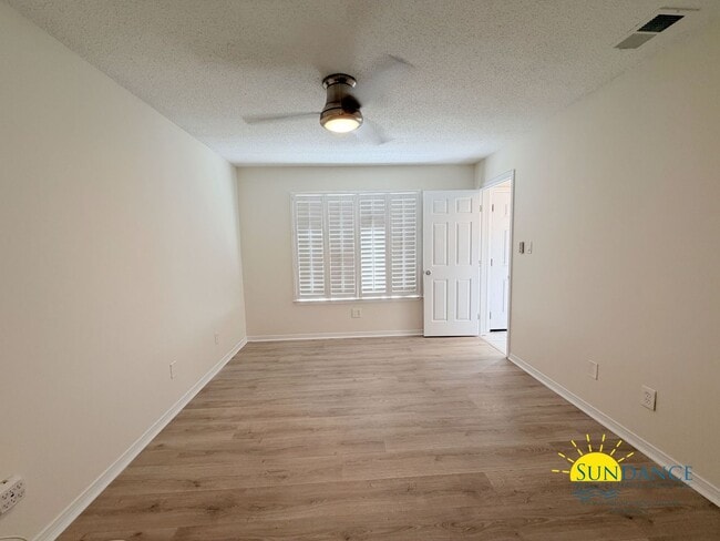 Building Photo - Beautifully Maintained Home with Modern Upgrades & Smart Features!