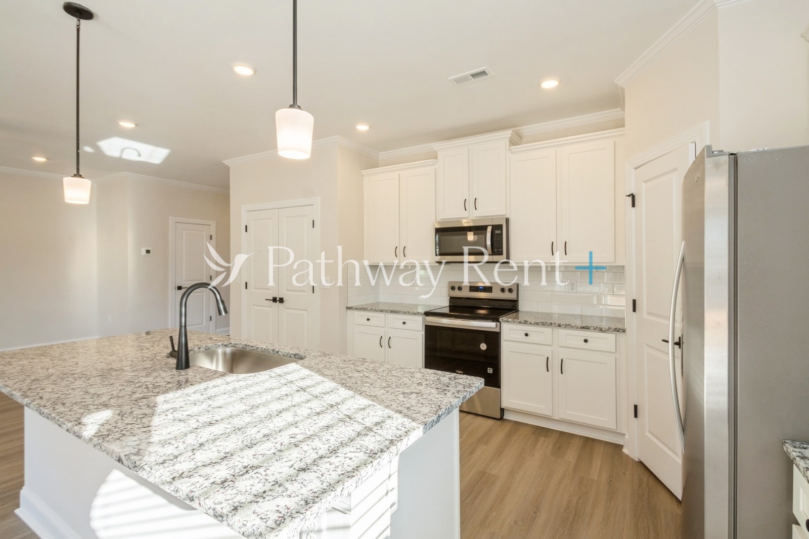 Building Photo - 141 Adams Tree Wy