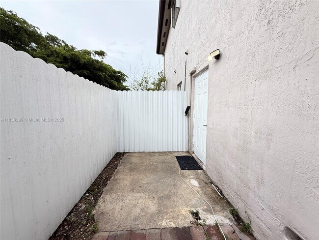 Building Photo - 22902 SW 113th Ct