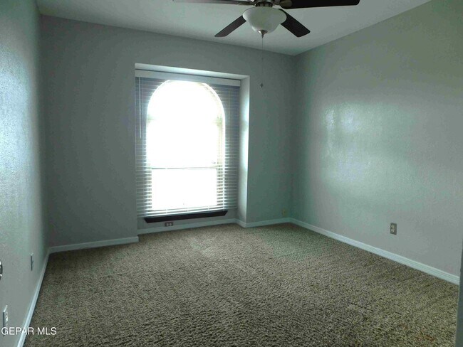 Building Photo - 3516 Proud Eagle Dr