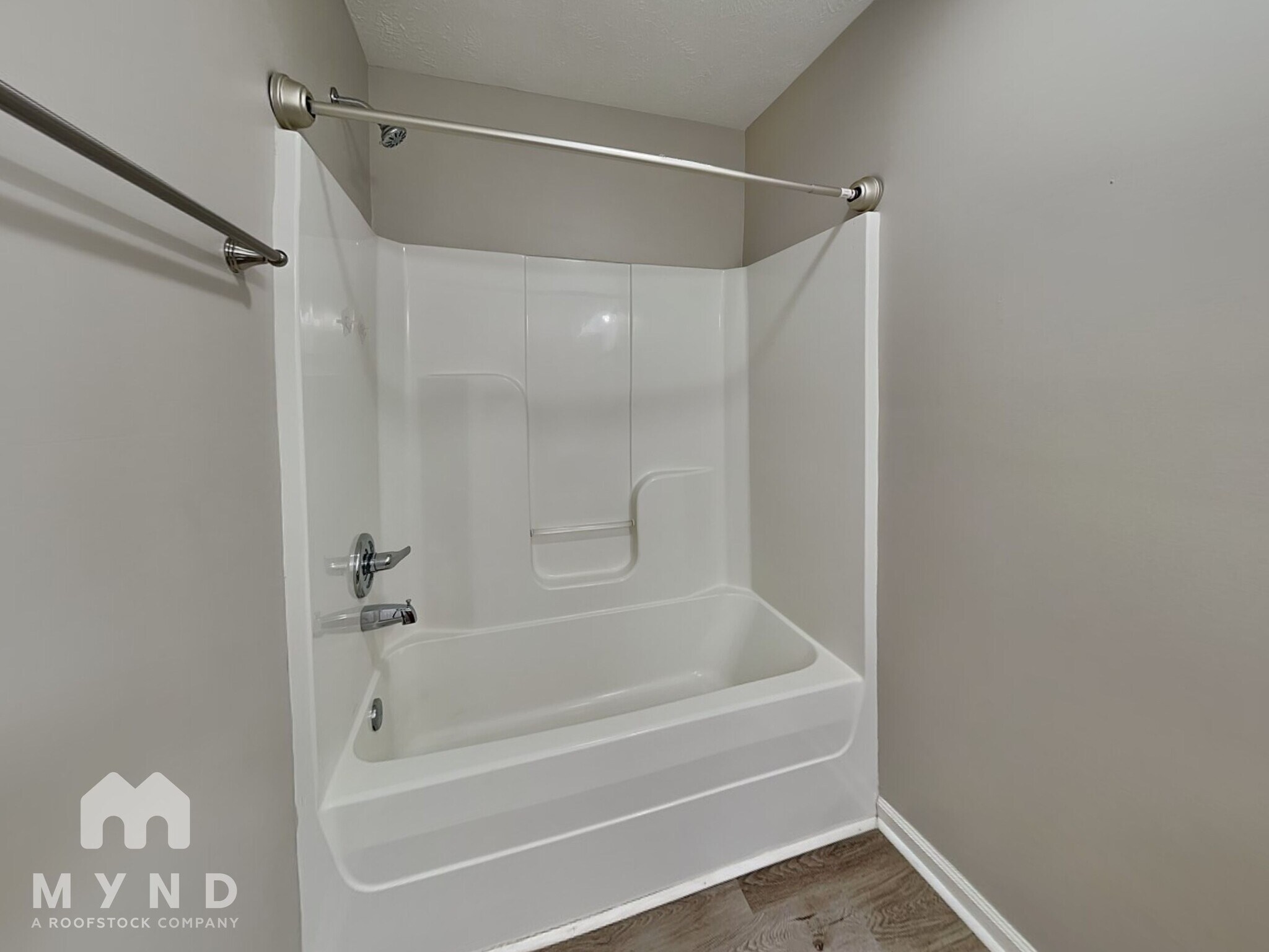 Building Photo - 1341 Tonya Dr