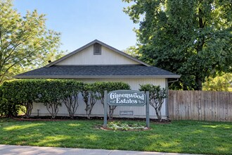 Building Photo - Greenwood Estates has an Excellent 2 Bedroom, 1.5 Bath Townhouse with a Backyard and Garage!