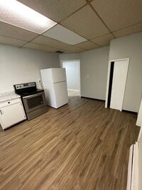 Building Photo - Home for the Holidays - 4 Bedroom in Delphi