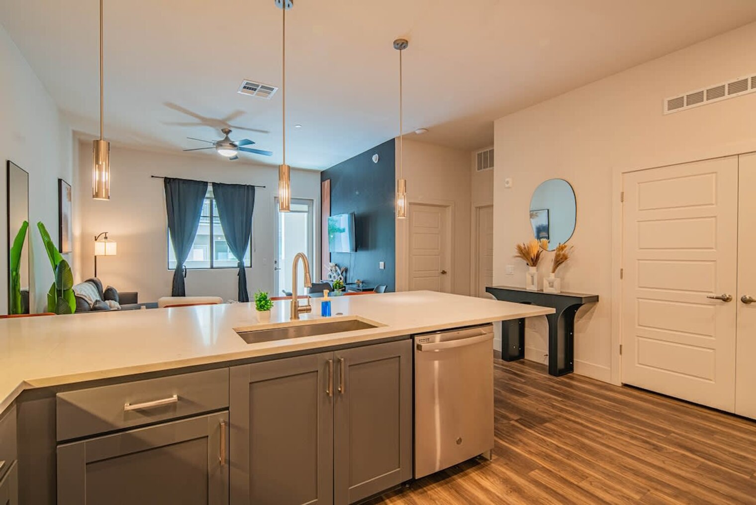 Building Photo - 15501 N Dial Blvd