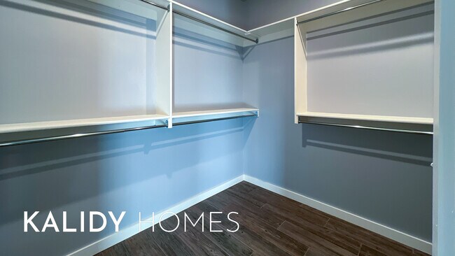 Building Photo - 218 Olde Ml Ct