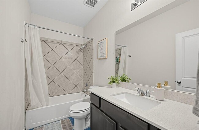 Building Photo - 261 Arabian Colt Dr