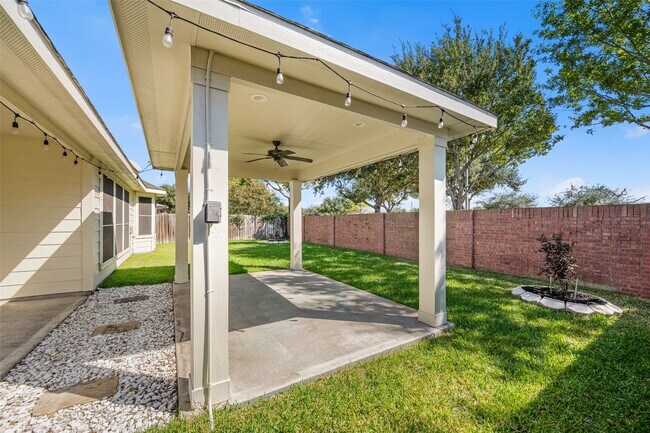 Building Photo - 12806 Winter Springs Dr