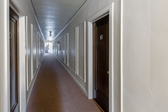 Building Photo - 3508 Dupont